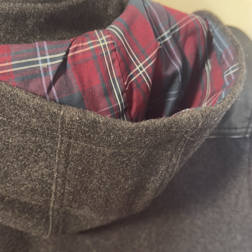 Gray Jacket - Picture 6 of 6